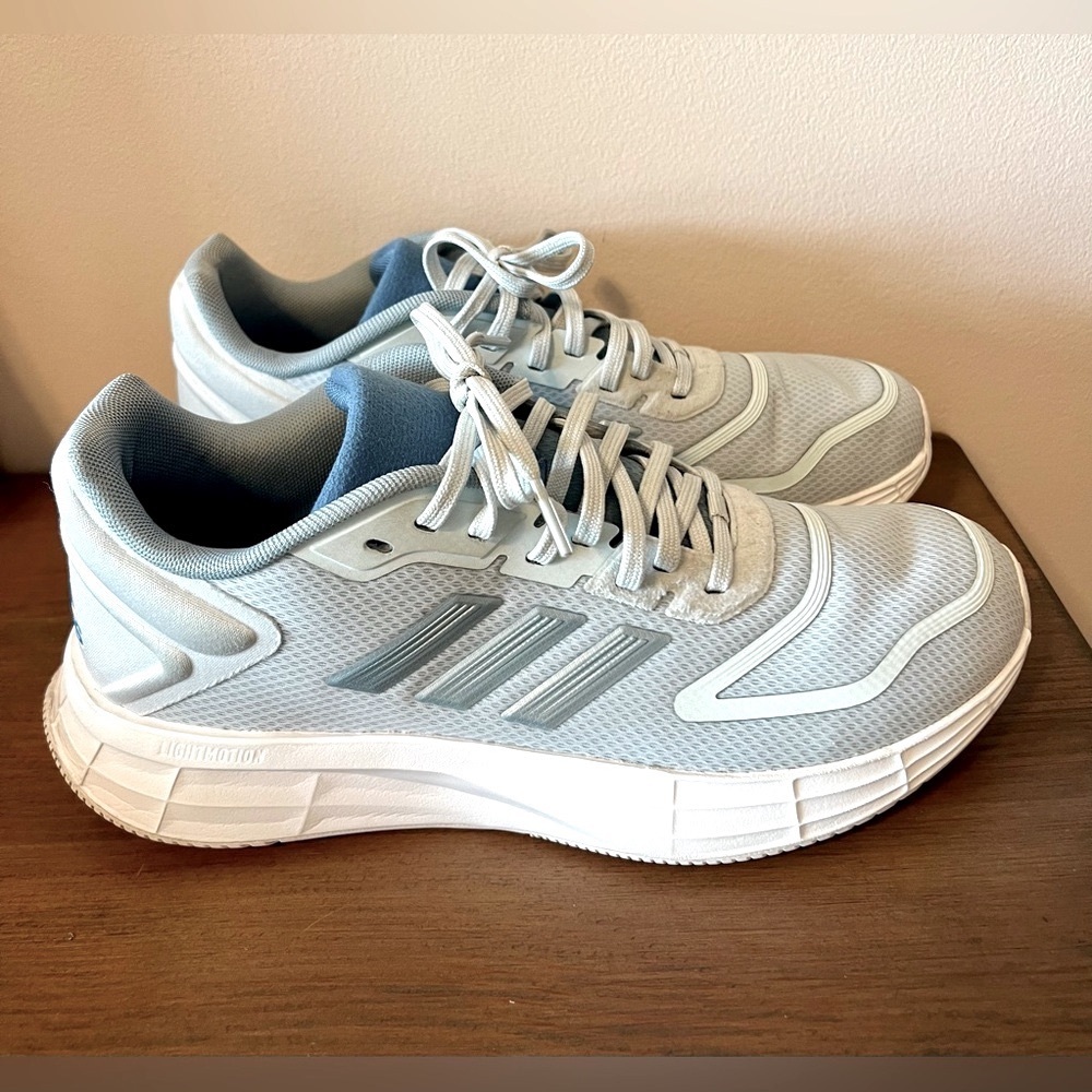 ADIDAS DURAMO SL 2.0 Women’s RUNNING SHOES, size 8.5, light blue